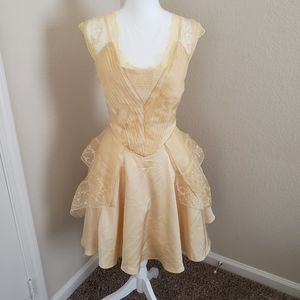 DISNEY princess belle dress for halloween size XL